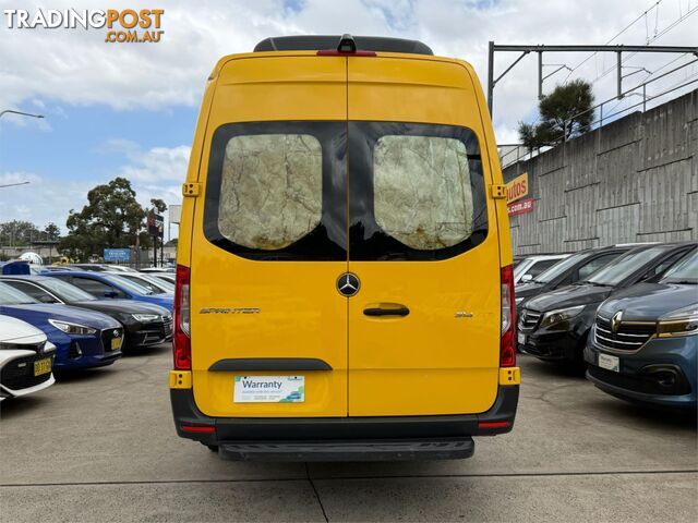 Zonwering Voor Mercedes Sprinter NCV3 (2006-2018) – Voor Achterklep, Thermomat