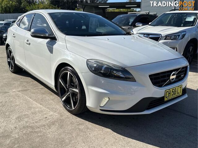 2013 VOLVO V40 T5R DESIGN MSERIESMY13 HATCHBACK