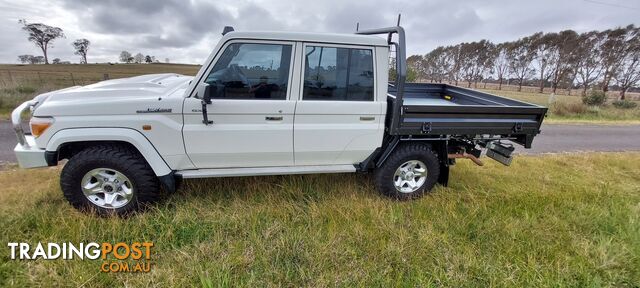 2019 Toyota Landcruiser VDJ79R GXL Ute Manual