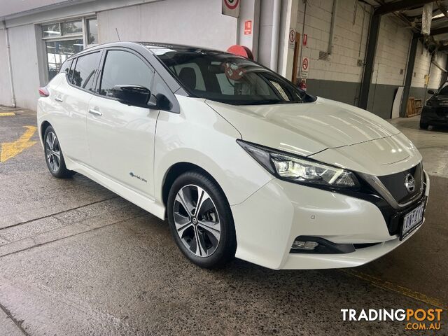 2019 NISSAN LEAF ZE1 3021738 HATCHBACK