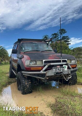 1992 TOYOTA LANDCRUISER GXL (4X4)  SUV, 4 DOORS, 8 SEATS