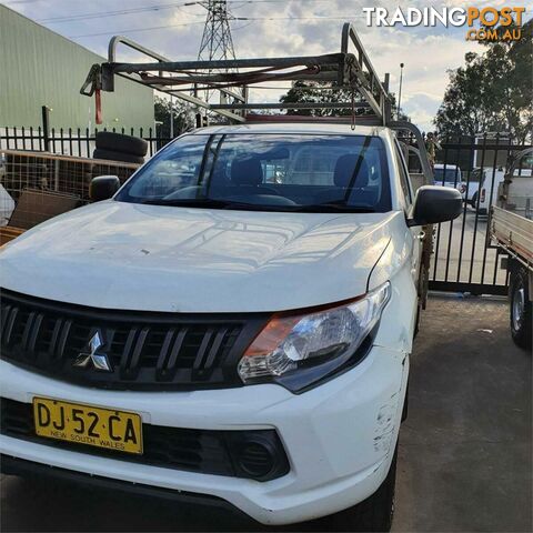 2016 MITSUBISHI TRITON GLX MQ MY17 UTE TRAY, 2 DOORS, 2 SEATS