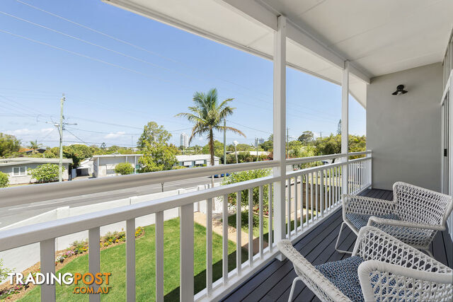 140 Turpin Road LABRADOR QLD 4215