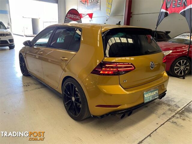 2018 VOLKSWAGEN GOLF RSPECIALEDITION 7,5MY19 HATCHBACK - photo 4 of 17