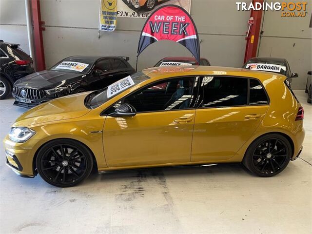 2018 VOLKSWAGEN GOLF RSPECIALEDITION 7,5MY19 HATCHBACK - photo 3 of 17