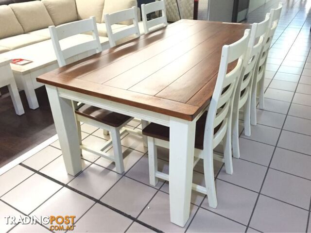 CLEARANCE - SNOWY RIVER DINING SET (7 PIECES)