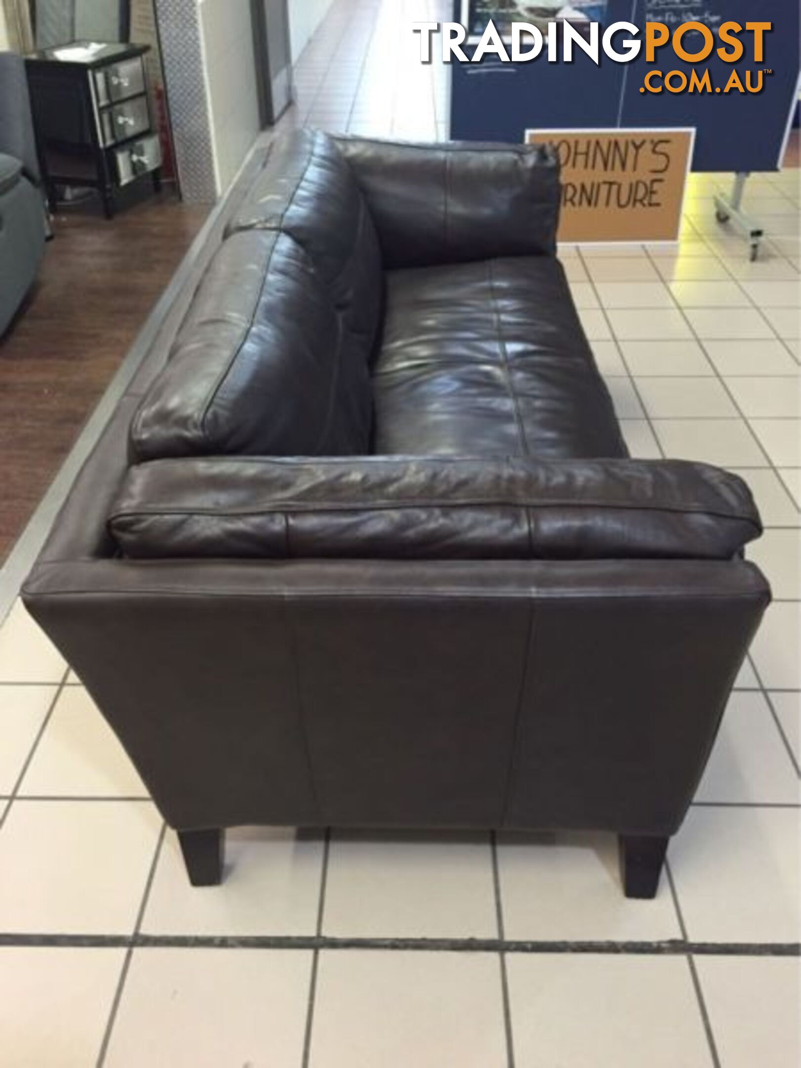 100% LEATHER - 3 SEATER LOUNGE (CHOCOLATE)