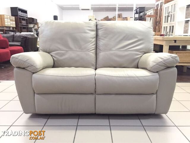 CLEARANCE 100% LEATHER 2 SEATER DUAL RECLINER