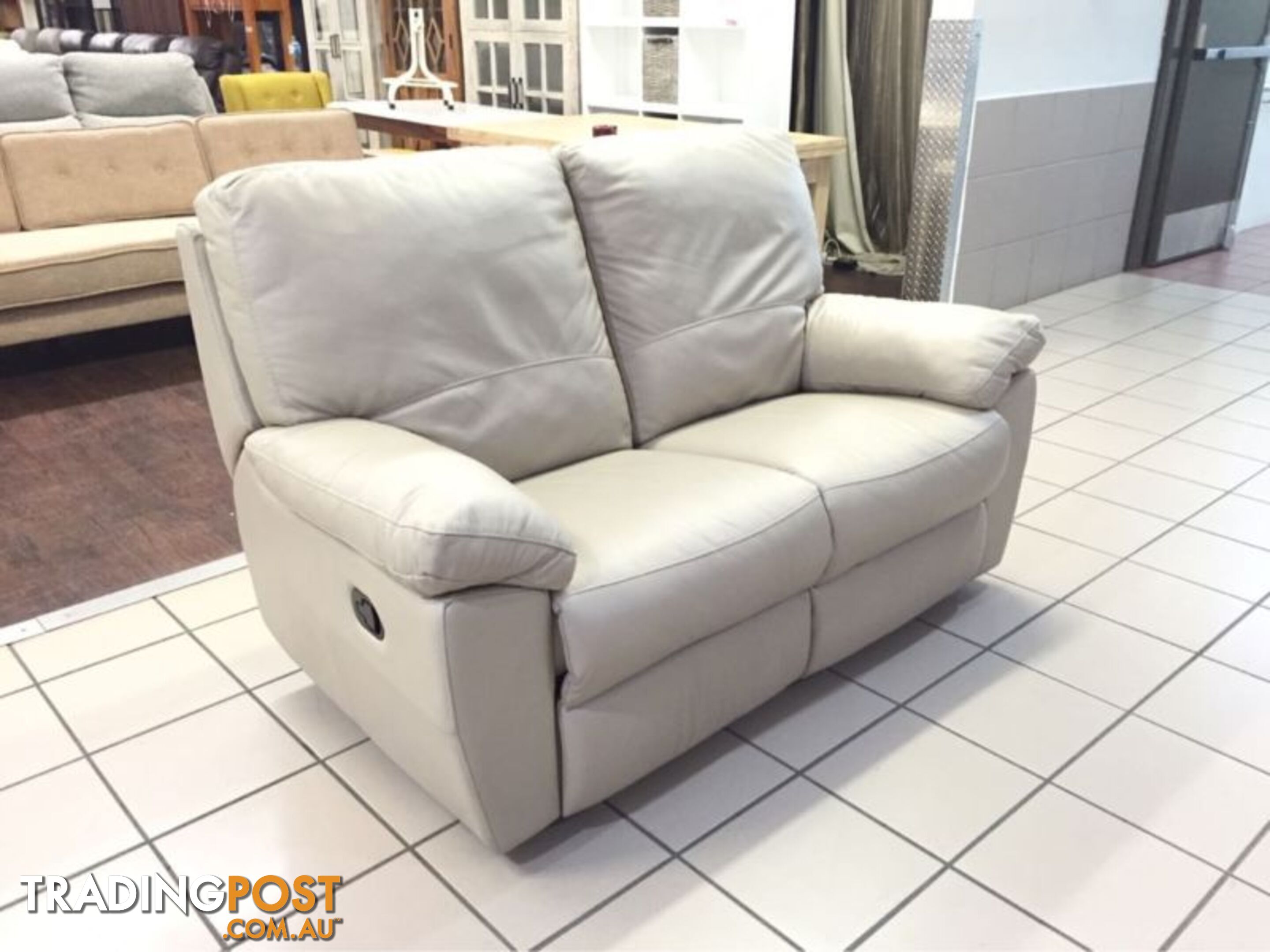 CLEARANCE 100% LEATHER 2 SEATER DUAL RECLINER