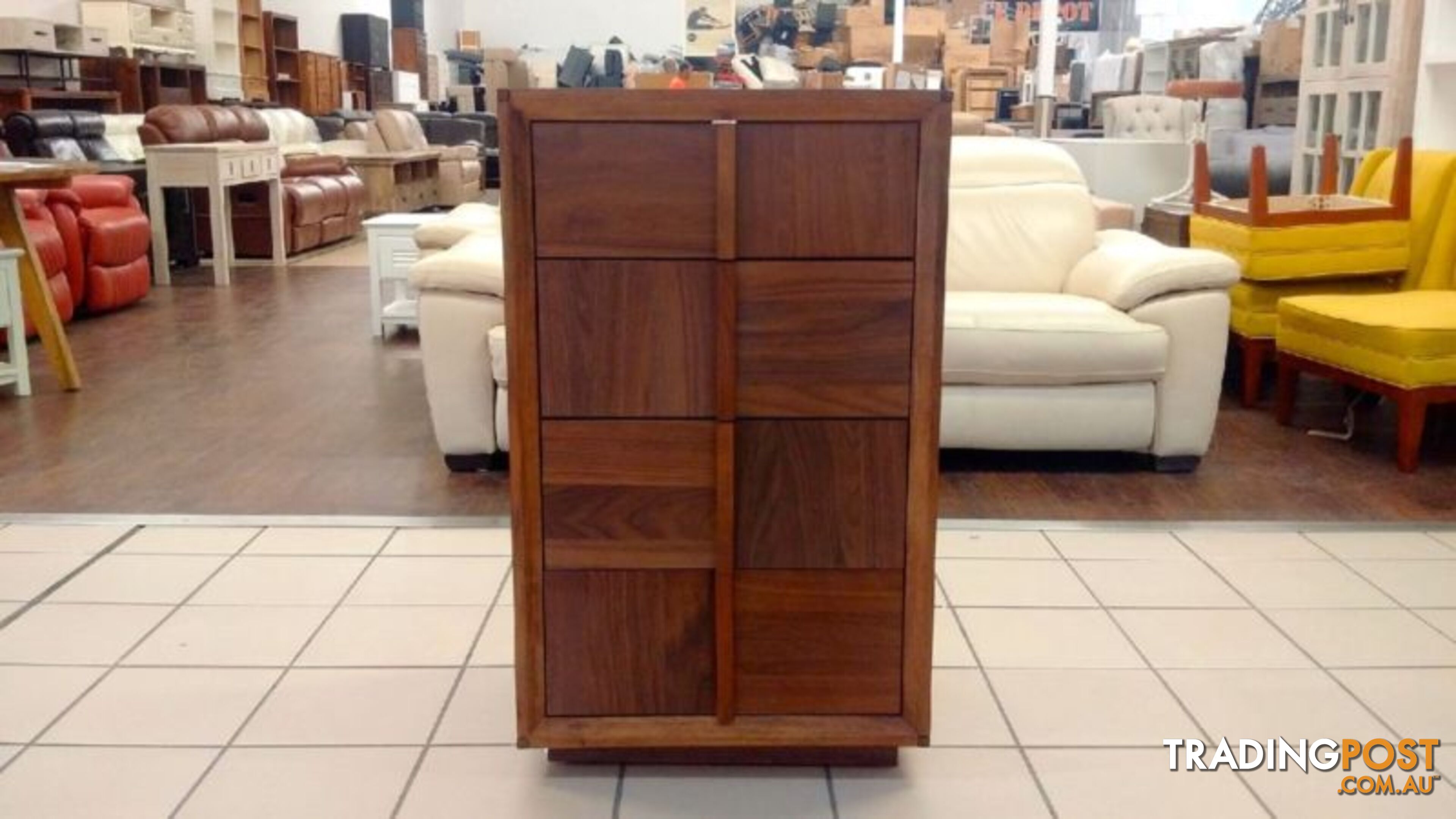 WALNUT 4 DRAWER TALLBOY