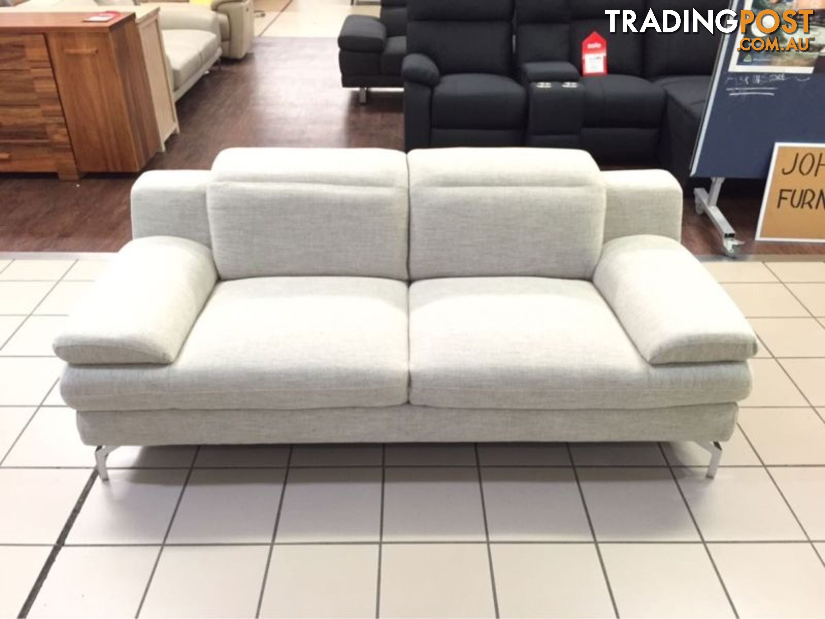 ERIC 2.5 SEATER SOFA WITH ADJUSTABLE HEADRESTS