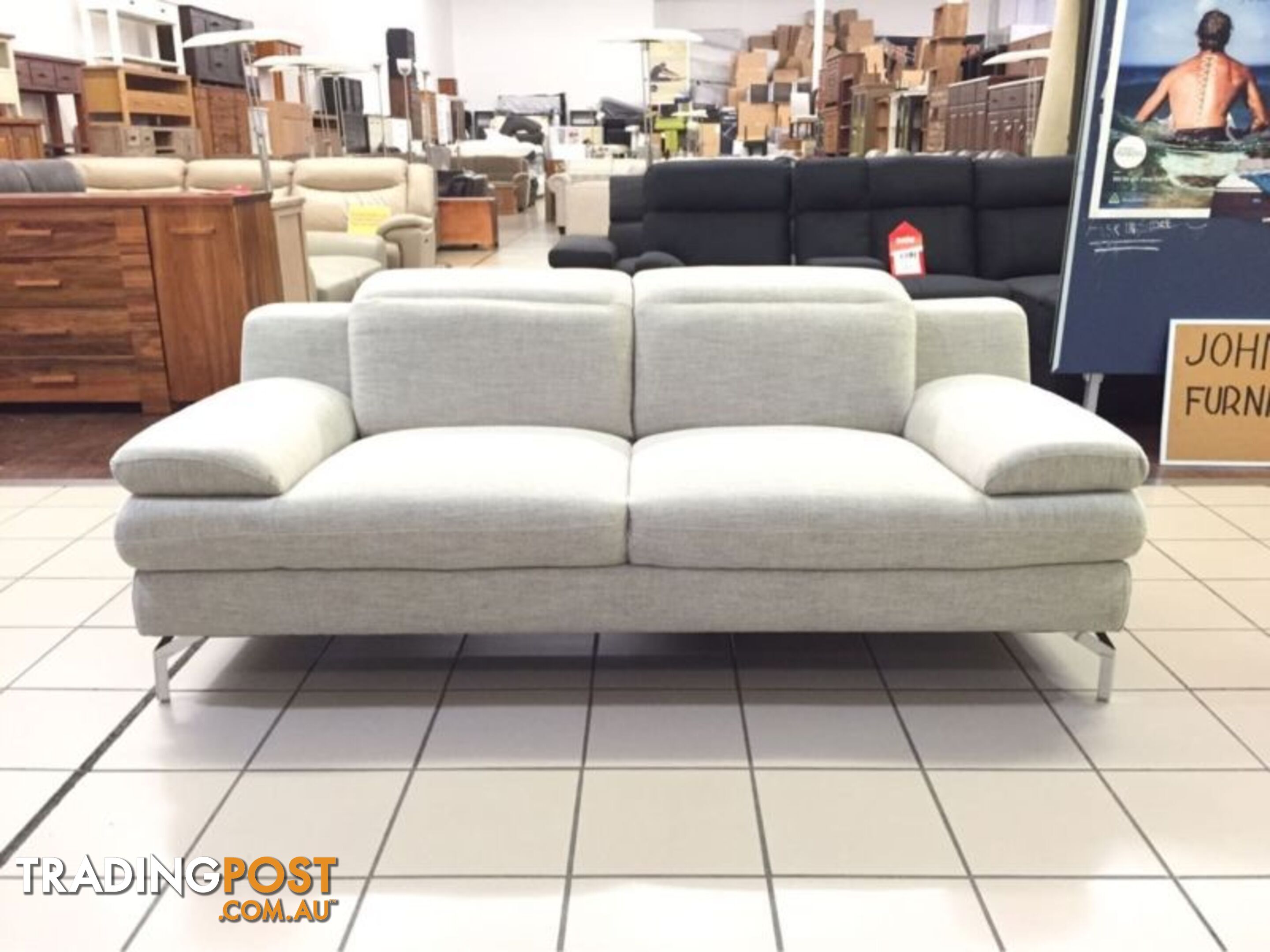 ERIC 2.5 SEATER SOFA WITH ADJUSTABLE HEADRESTS