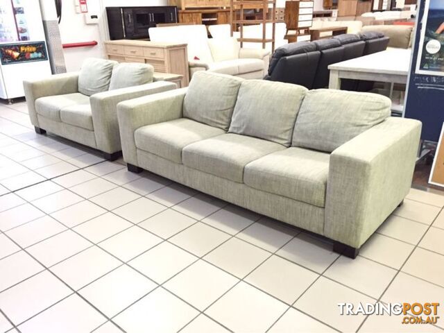 CLEARANCE YAMBA 3 + 2 SEATER PARK WHEAT