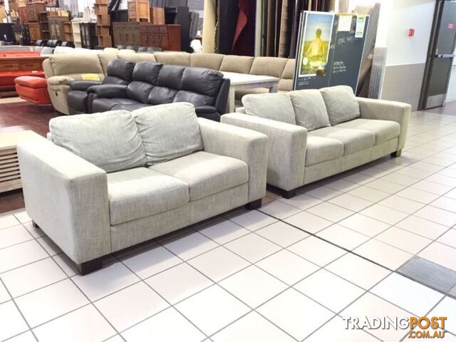 CLEARANCE YAMBA 3 + 2 SEATER PARK WHEAT