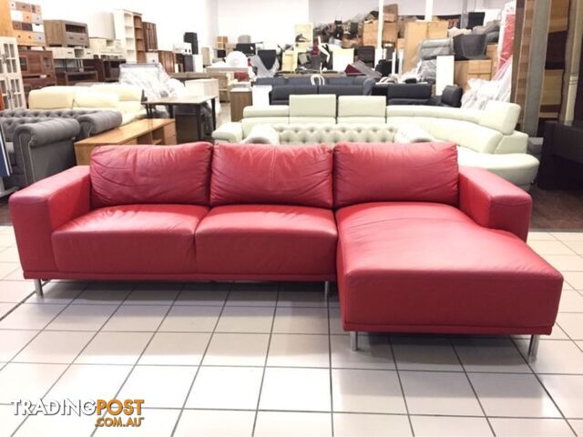 100% LEATHER - 2.5 SEATER + CHAISE (RED)