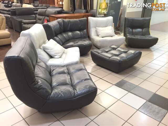 CLEARANCE 100% LEATHER SET 4 CHAIRS+CORNER+OTTOMAN + 2 CUSHIONS