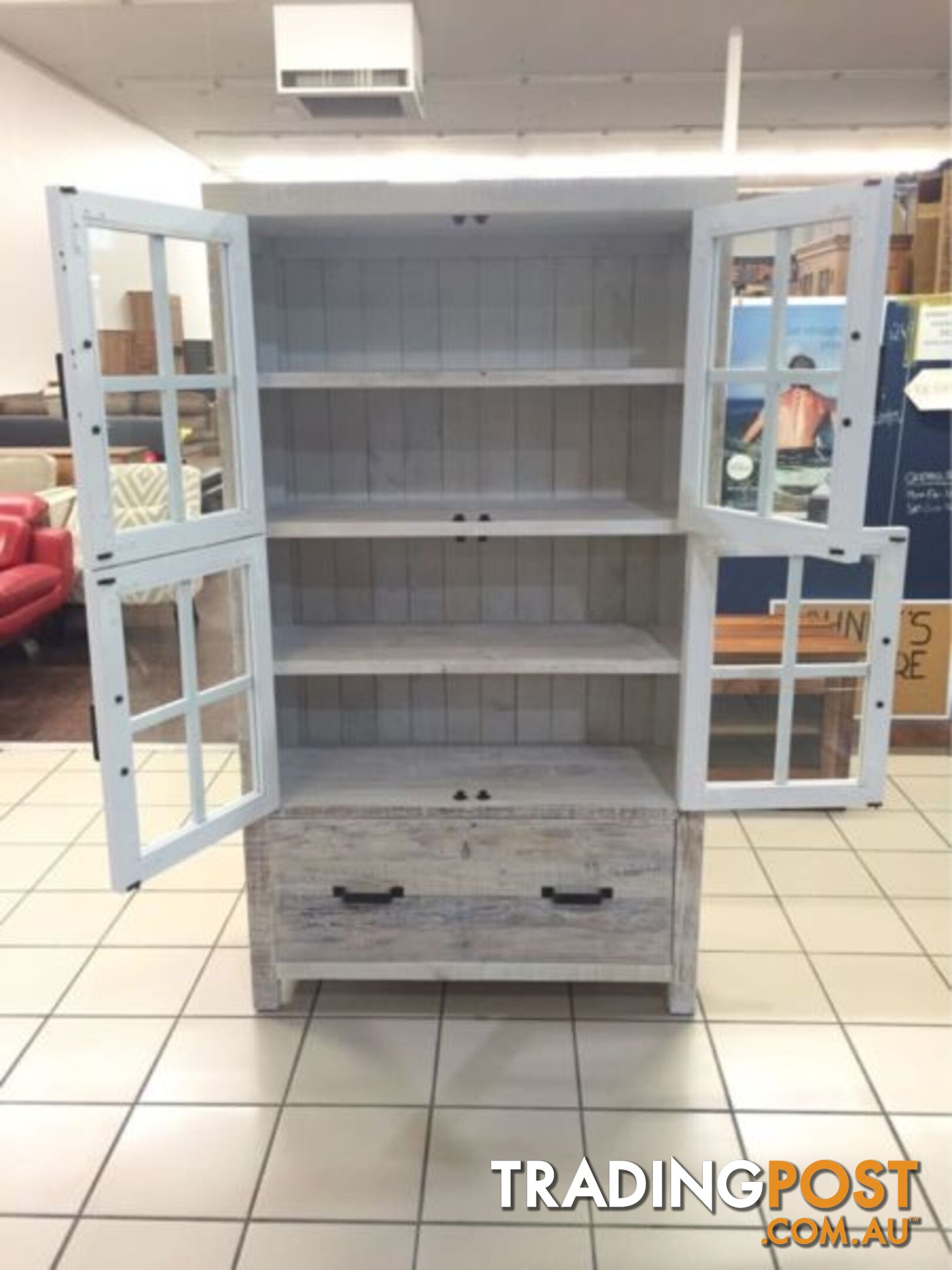 MIDDLETOWN DISPLAY CABINET WHITE WASH