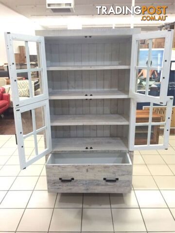 MIDDLETOWN DISPLAY CABINET WHITE WASH