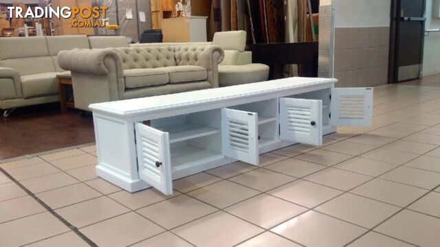 VERONA TV UNIT 4 DRAWER