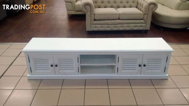 VERONA TV UNIT 4 DRAWER