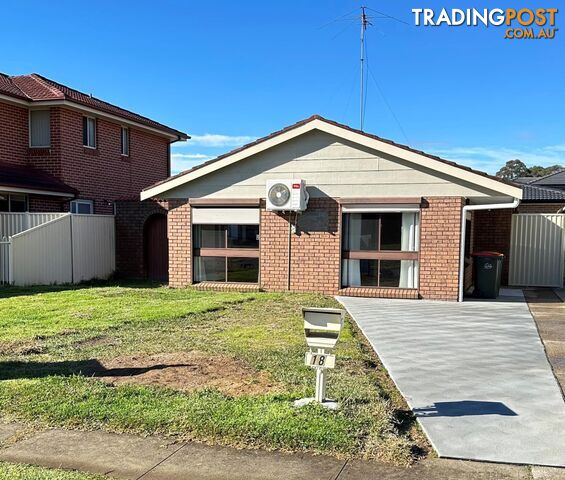 18 Ayrshire Street BOSSLEY PARK NSW 2176