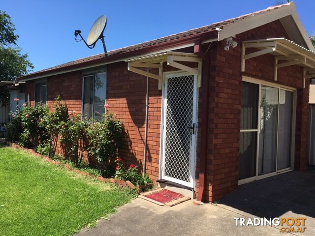 17a Gipps Street SMITHFIELD NSW 2164