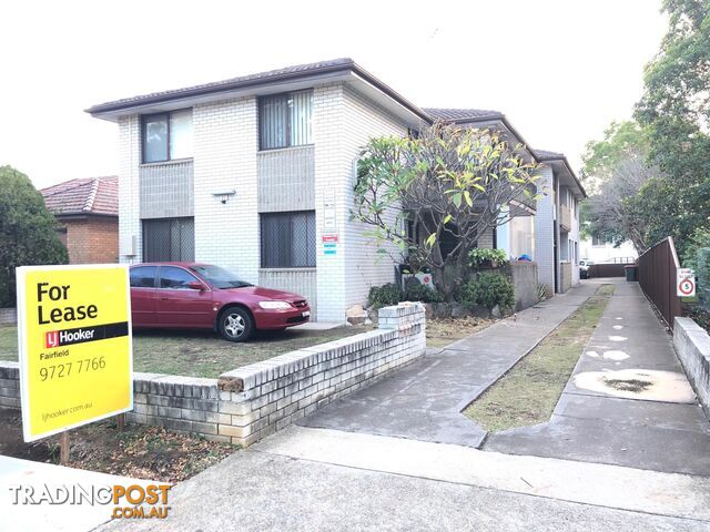 6/11 Ulverstone Street FAIRFIELD NSW 2165