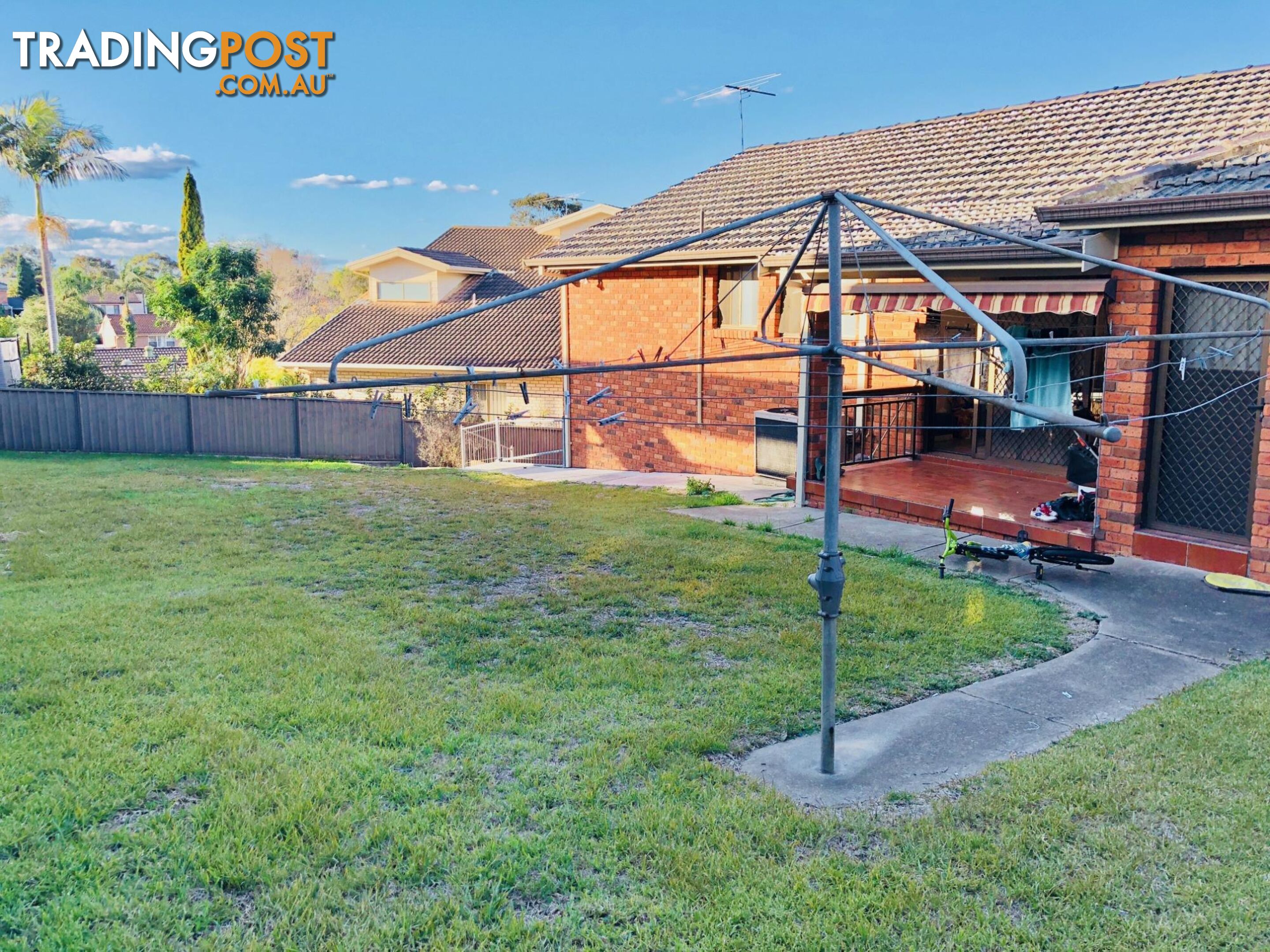 2 Avalon Close BOSSLEY PARK NSW 2176