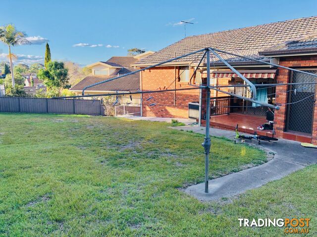 2 Avalon Close BOSSLEY PARK NSW 2176