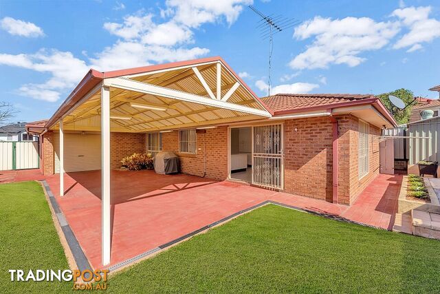 33 Mortimer Close CECIL HILLS NSW 2171