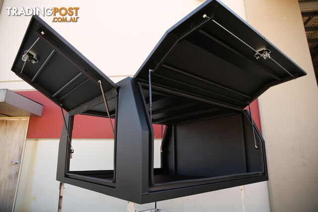 X1-1600 F/P 3 DOORS BLACK