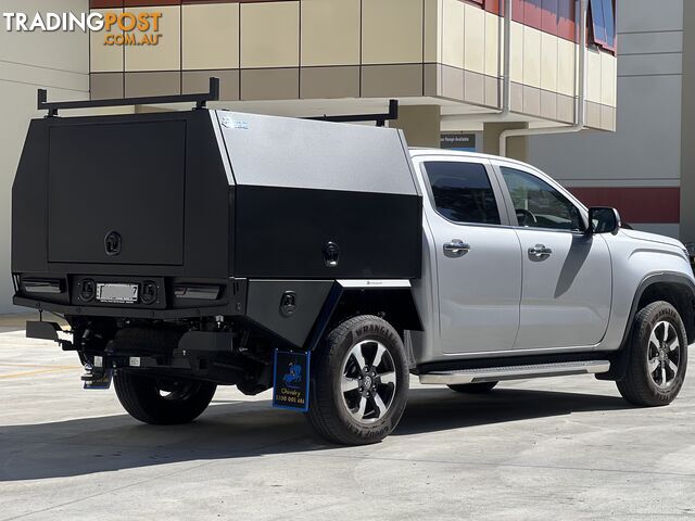 S3 1650MM UNISTRUT FLOOR SERVICE BODY FLAT ALLOY WITH 3 DOOR â BLACK