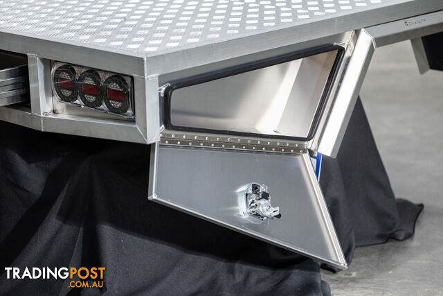 T3-2400 SINGLE CAB TRAY BLACK - photo 3 of 7