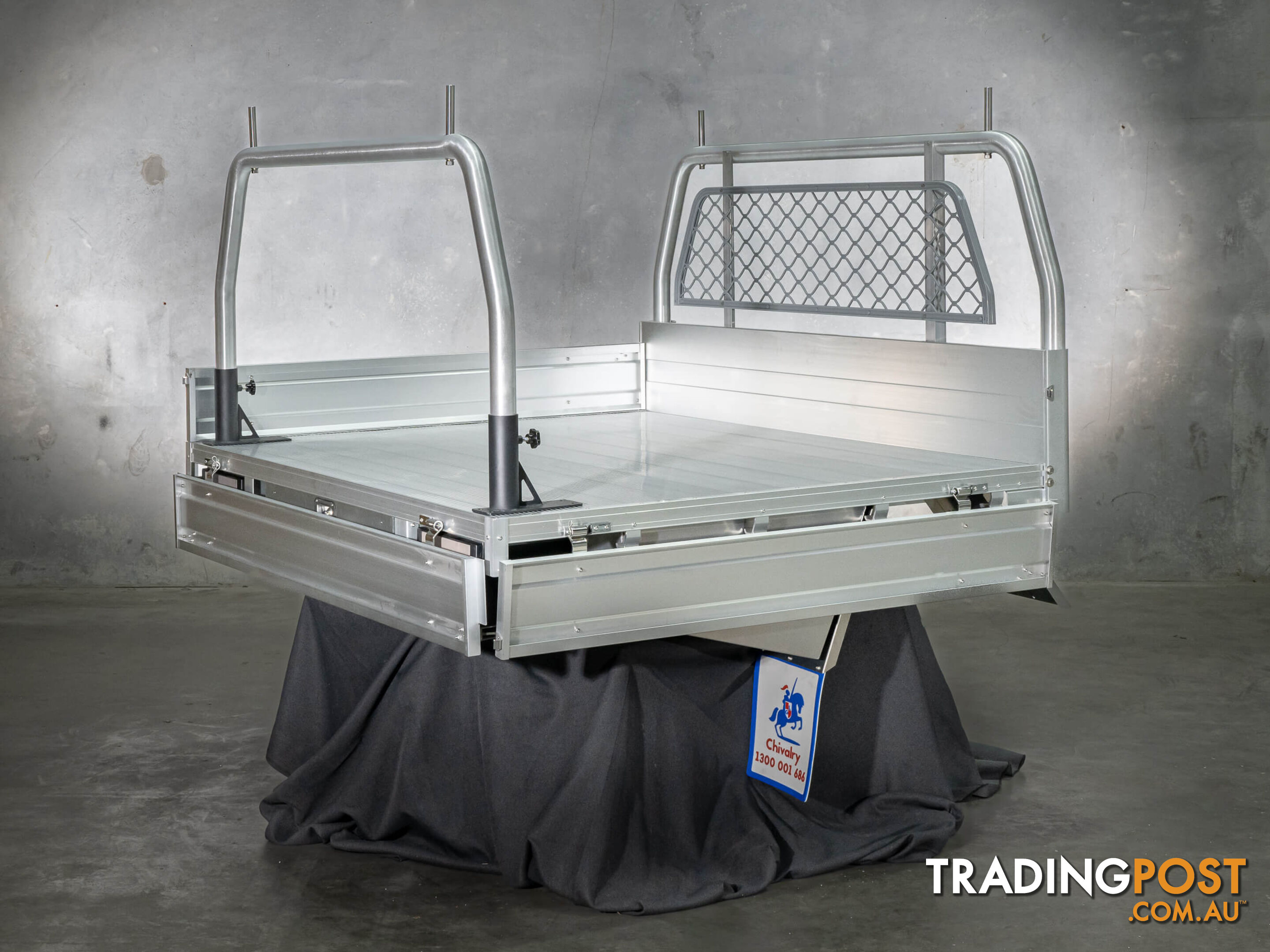 T1 WIDE-1800 DUAL CAB FULL TRAY