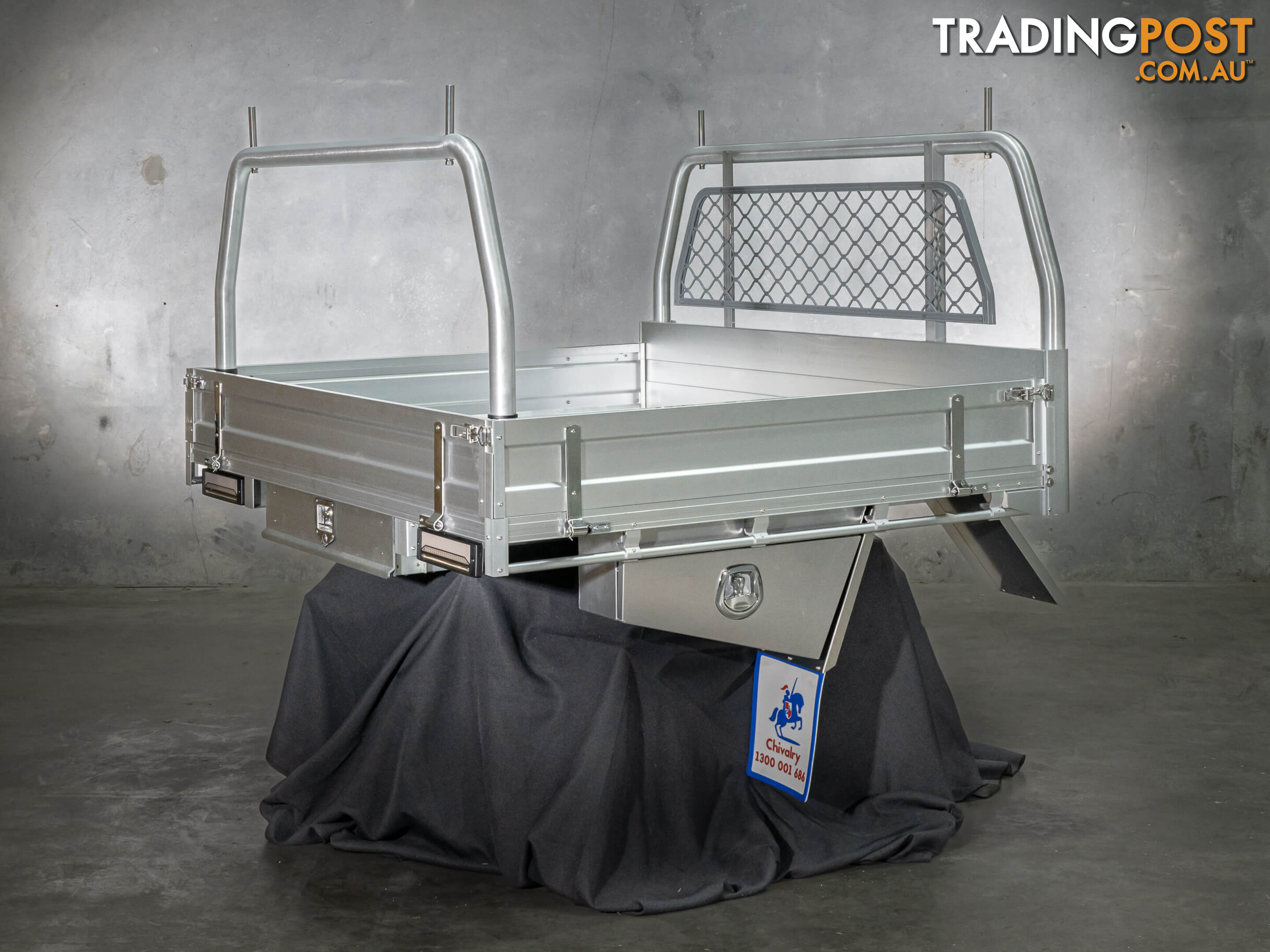 T1 WIDE-1800 DUAL CAB FULL TRAY