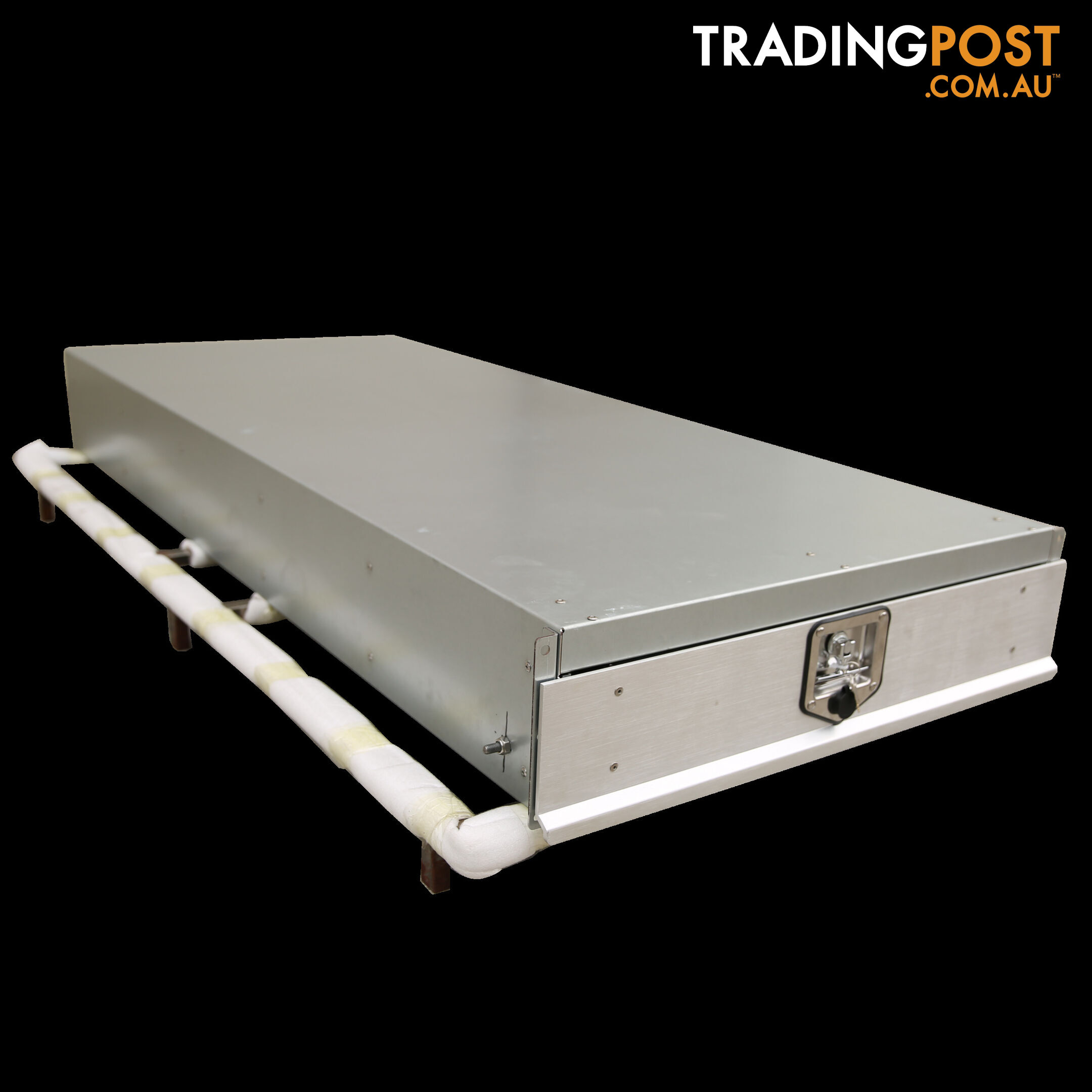 T1 TRUNDLE TRAY 1800MM