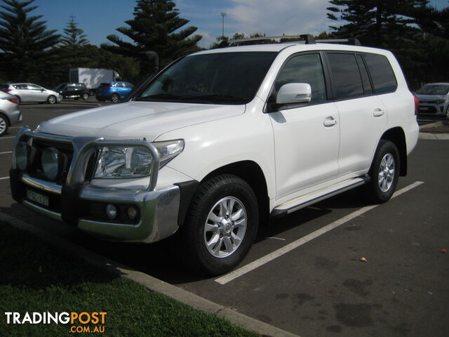 2013 Toyota Landcruiser GXL 4X4 LC200 Wagon Automatic