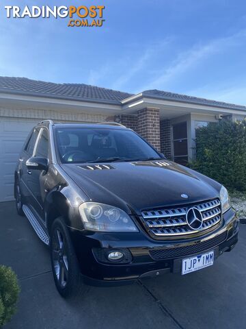 2008 Mercedes-Benz M-Class UNSPECIFIED 4X4 SUV Automatic