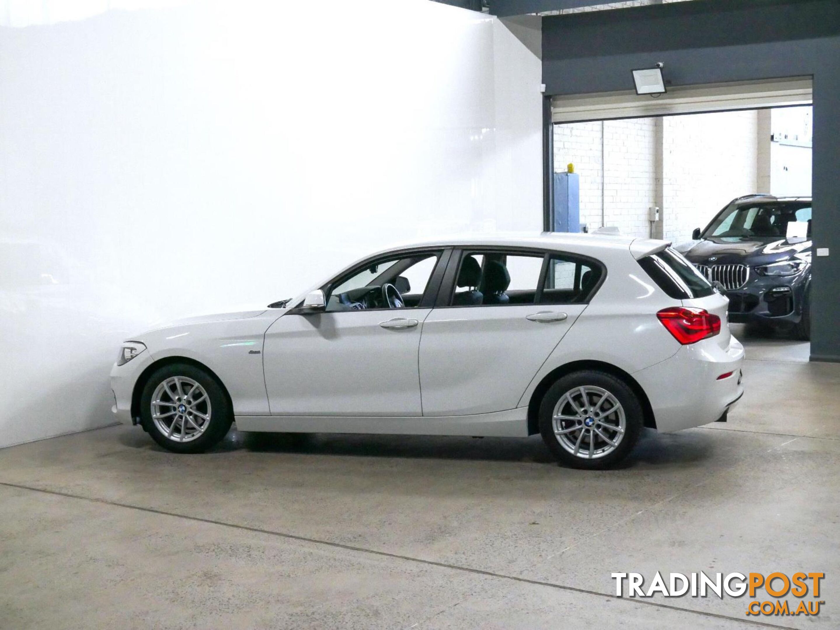 2017 BMW 1 18ISPORTLINE F20LCIMY17 5D HATCHBACK