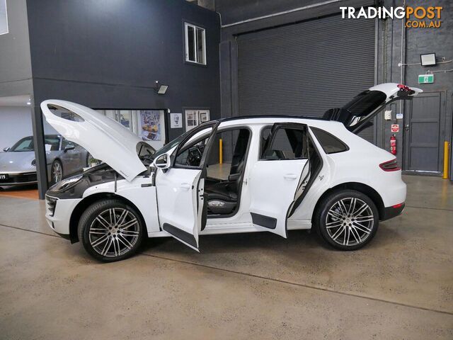 2016 PORSCHE MACAN SDIESEL MY17 4D WAGON