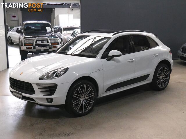 2016 PORSCHE MACAN SDIESEL MY17 4D WAGON