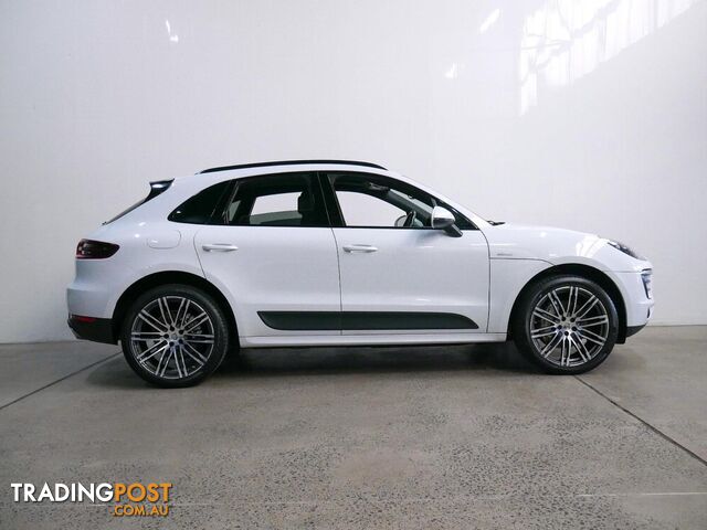 2016 PORSCHE MACAN SDIESEL MY17 4D WAGON