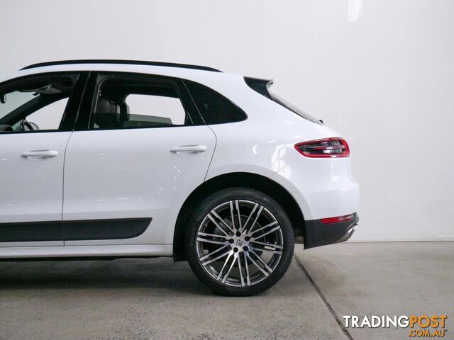 2016 PORSCHE MACAN SDIESEL MY17 4D WAGON