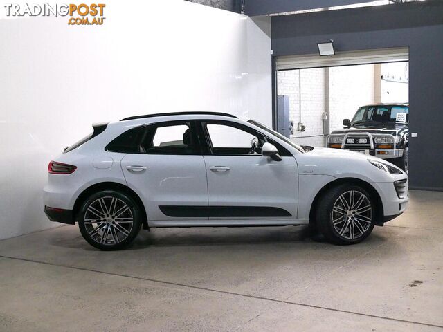 2016 PORSCHE MACAN SDIESEL MY17 4D WAGON