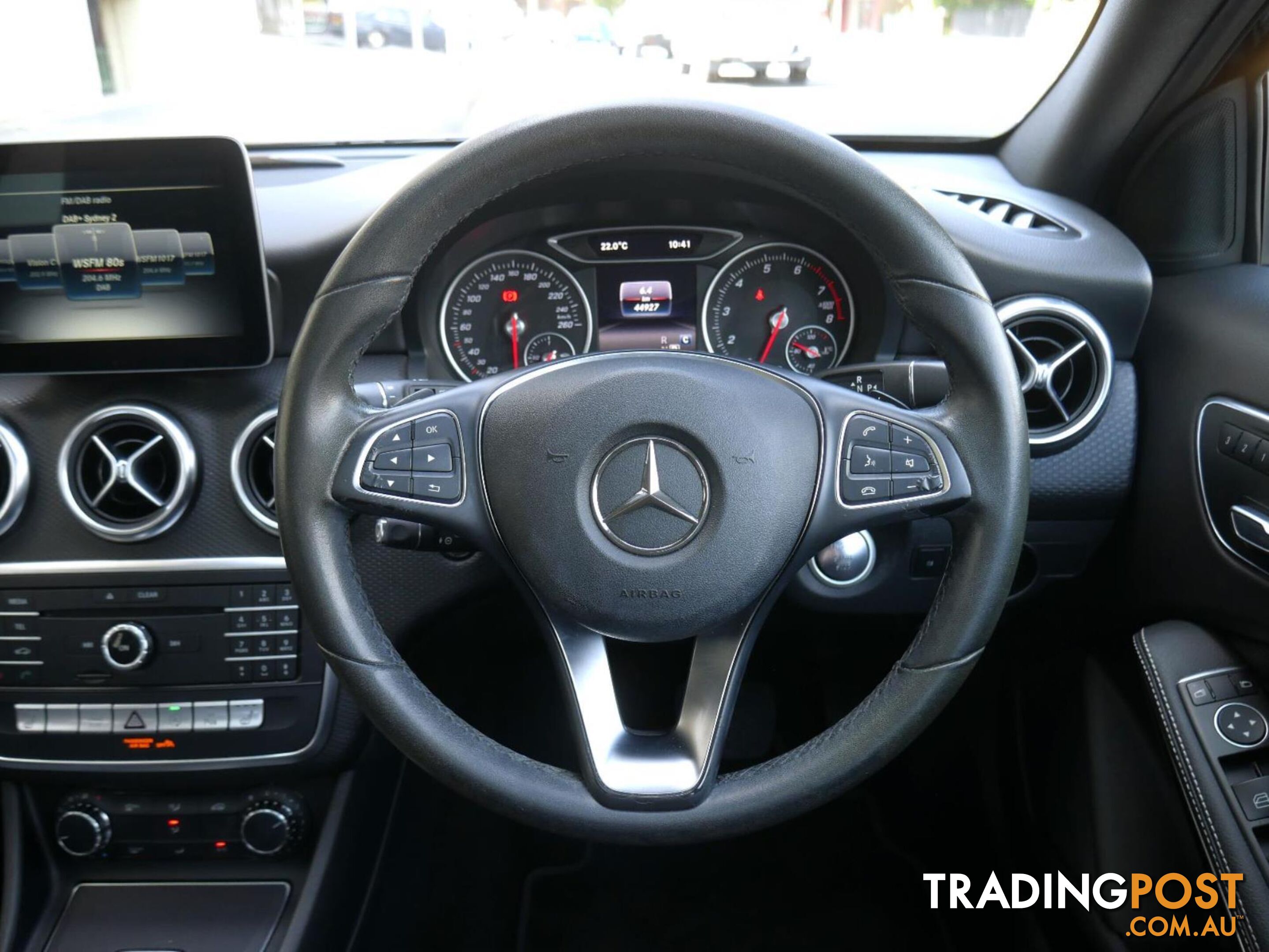 2016 MERCEDES-BENZ A180  176MY17 5D HATCHBACK