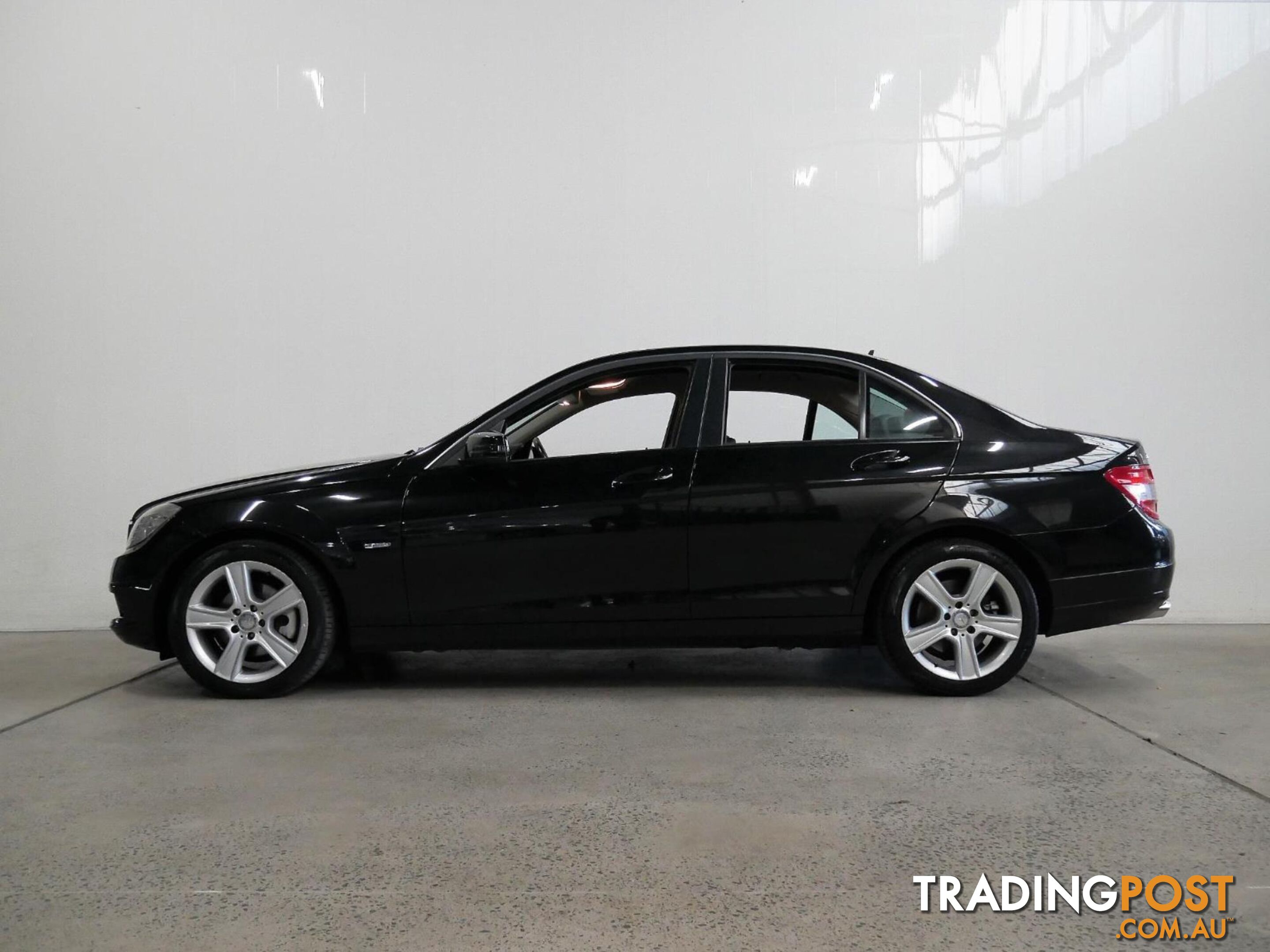 2010 MERCEDES-BENZ C220 CDI W204MY10 4D SEDAN