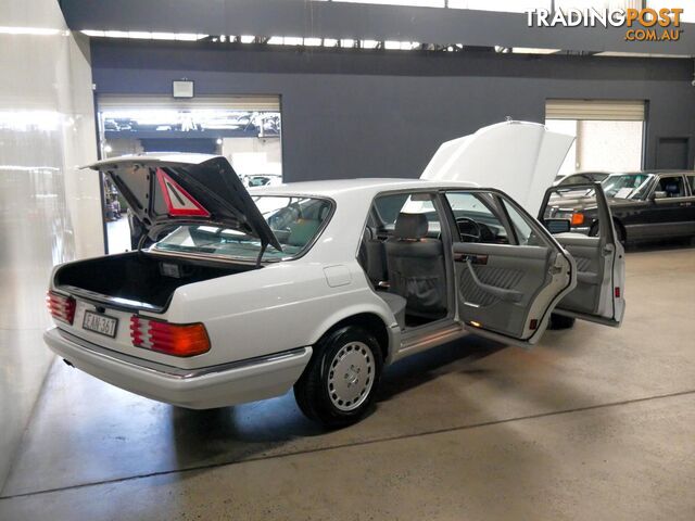 1989 MERCEDES-BENZ 420 SEL  4D SEDAN