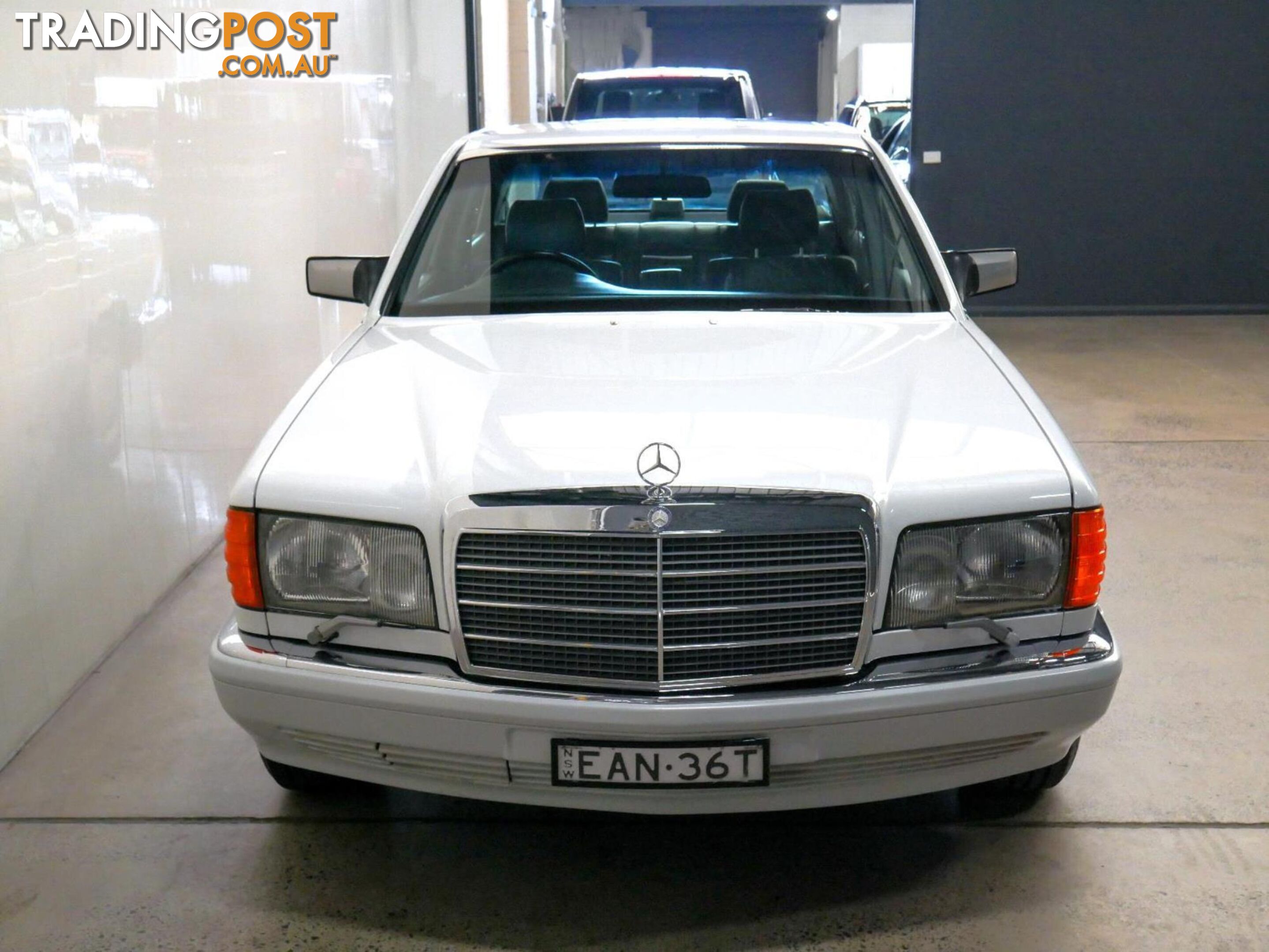 1989 MERCEDES-BENZ 420 SEL  4D SEDAN