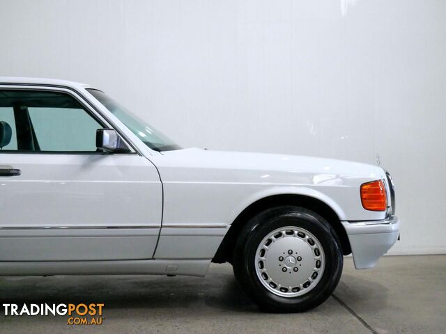 1989 MERCEDES-BENZ 420 SEL  4D SEDAN