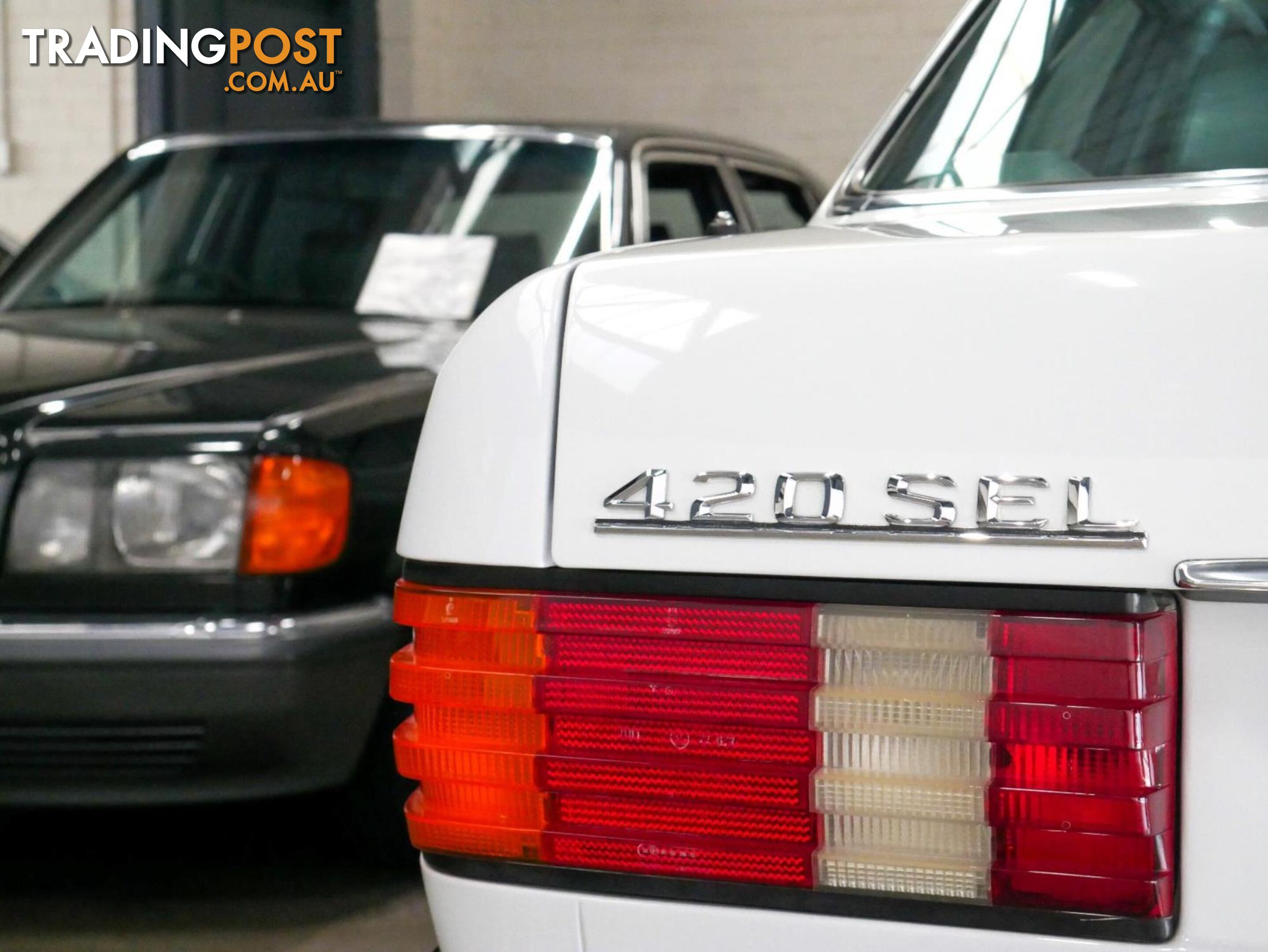 1989 MERCEDES-BENZ 420 SEL  4D SEDAN